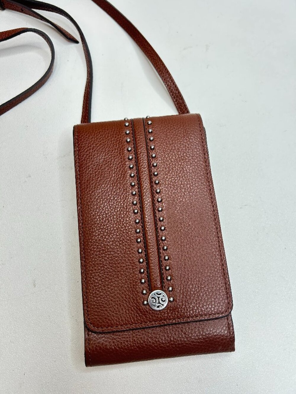 BRIGHTON Pretty Tough Crossbody Phone Organizer Bourbon Leather Nwt Dust Bag